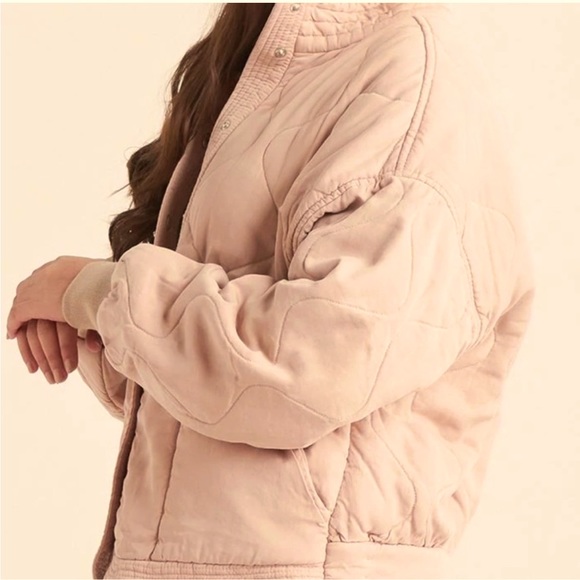 BLACK TAPE_ nude/pink bomber. - Picture 2 of 3